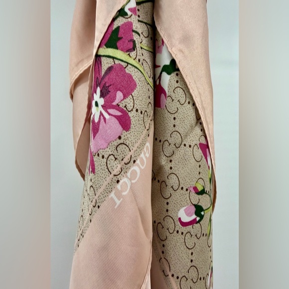 Square Scarf - Picture 3 of 7